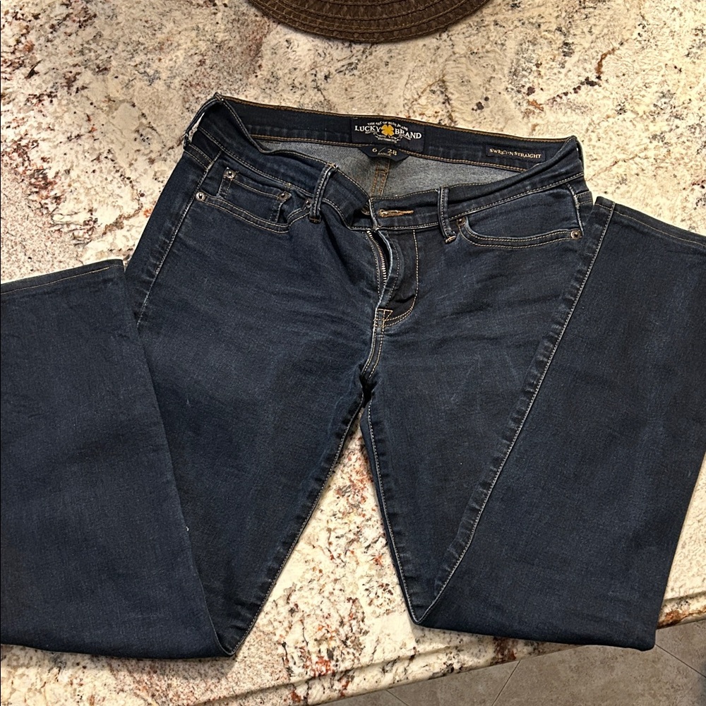 Lucky Brand Women's Dark Blue Straight Leg Jeans